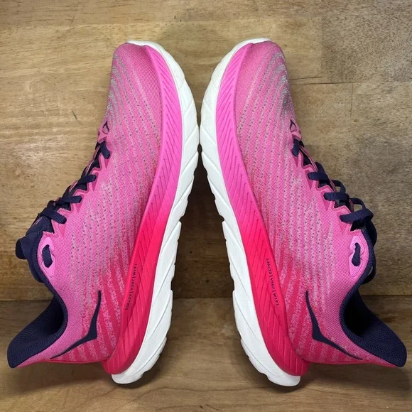 Hoka One One Mach 5 Womens Size 9 Running Shoes Sneakers Raspberry Strawberry - Picture 6 of 12